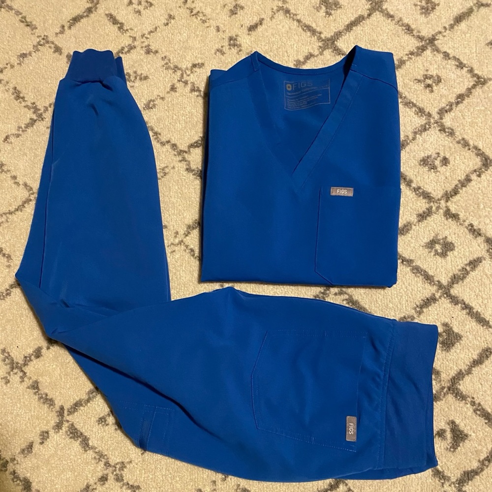 Royal Blue Figs Scrub Set